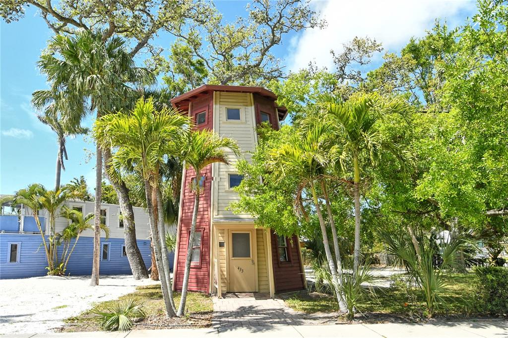 Sarasota, Florida, 34236, United States, 3 Bedrooms Bedrooms, ,3 BathroomsBathrooms,Residential,For Sale,1743279