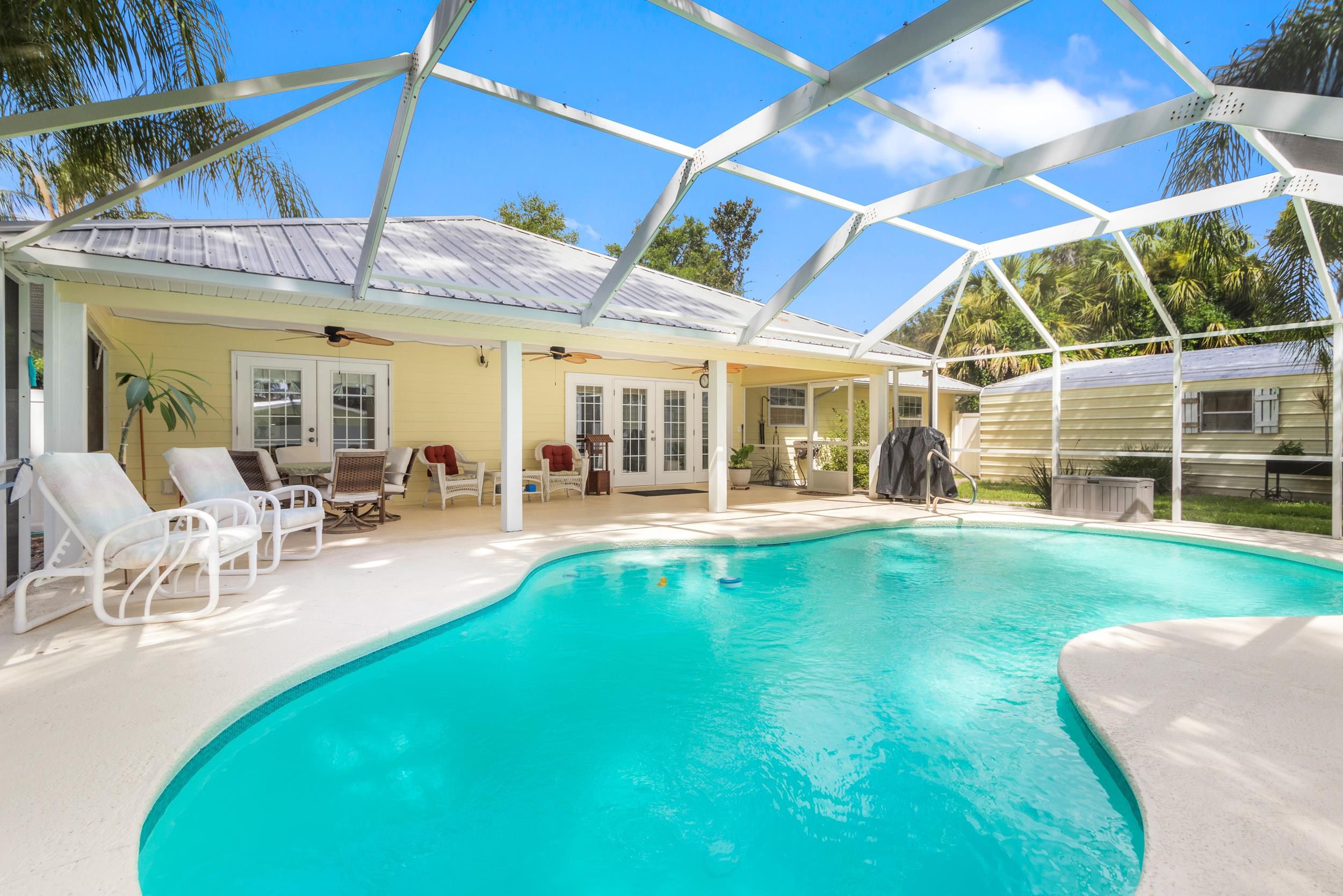 East Palatka, Florida, 32131, United States, 3 Bedrooms Bedrooms, ,2 BathroomsBathrooms,Residential,For Sale,1983358