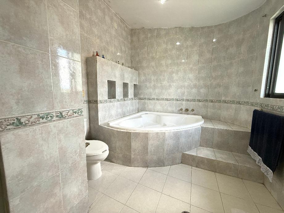 Aguascalientes, Aguascalientes, 20218, Mexico, 4 Bedrooms Bedrooms, ,2 BathroomsBathrooms,Residential,For Sale,1919564