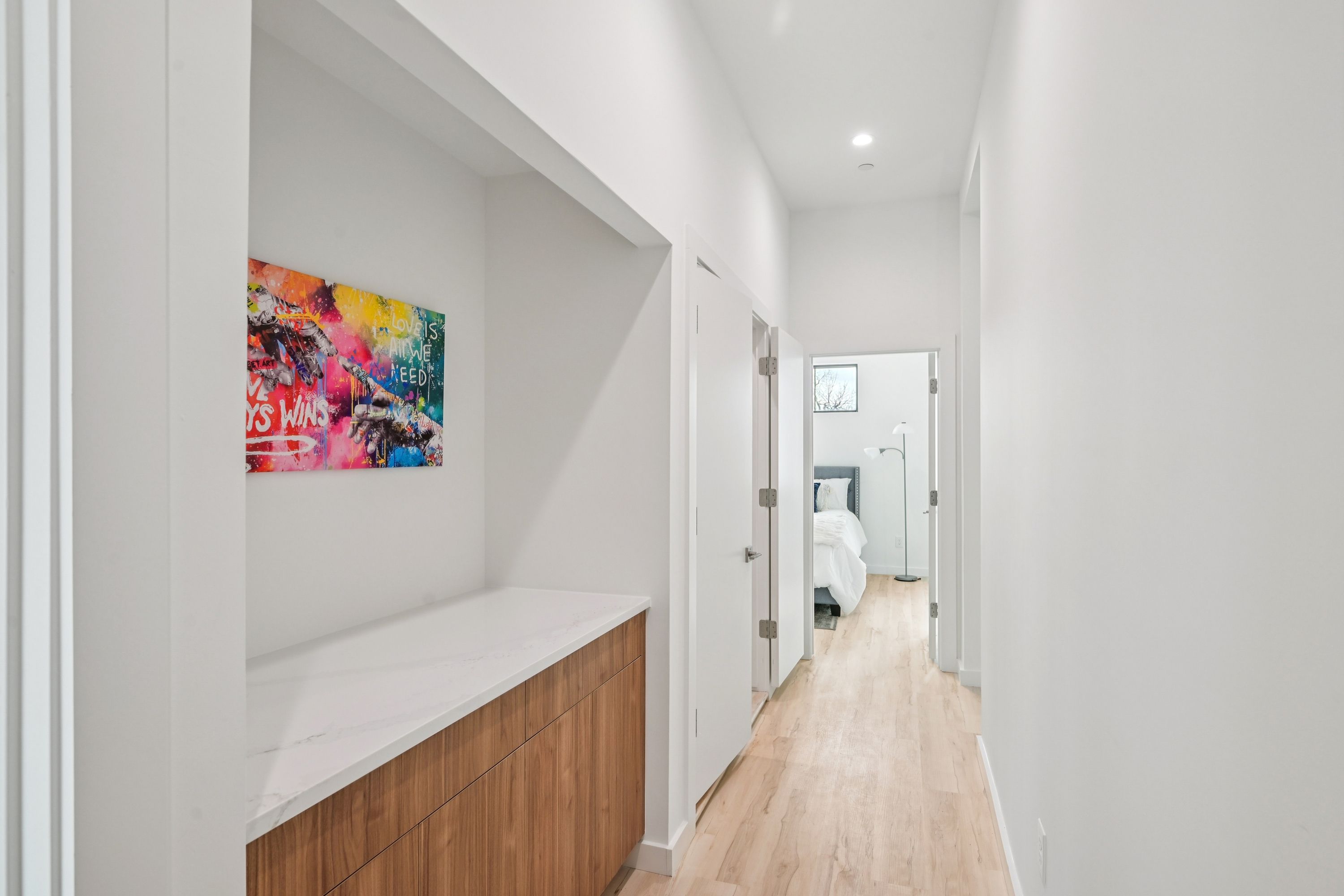  Spanish Style in the Cedars - 物件實景