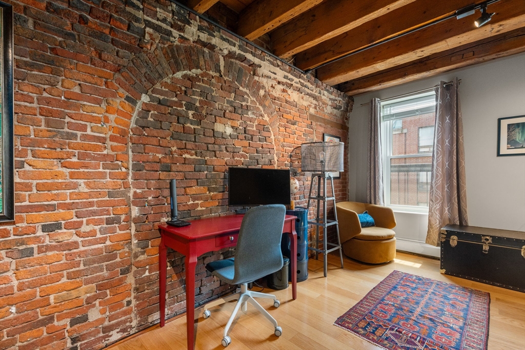 Boston, Massachusetts, 02109, United States, 1 Bedroom Bedrooms, ,1 BathroomBathrooms,Residential,For Sale,1874880