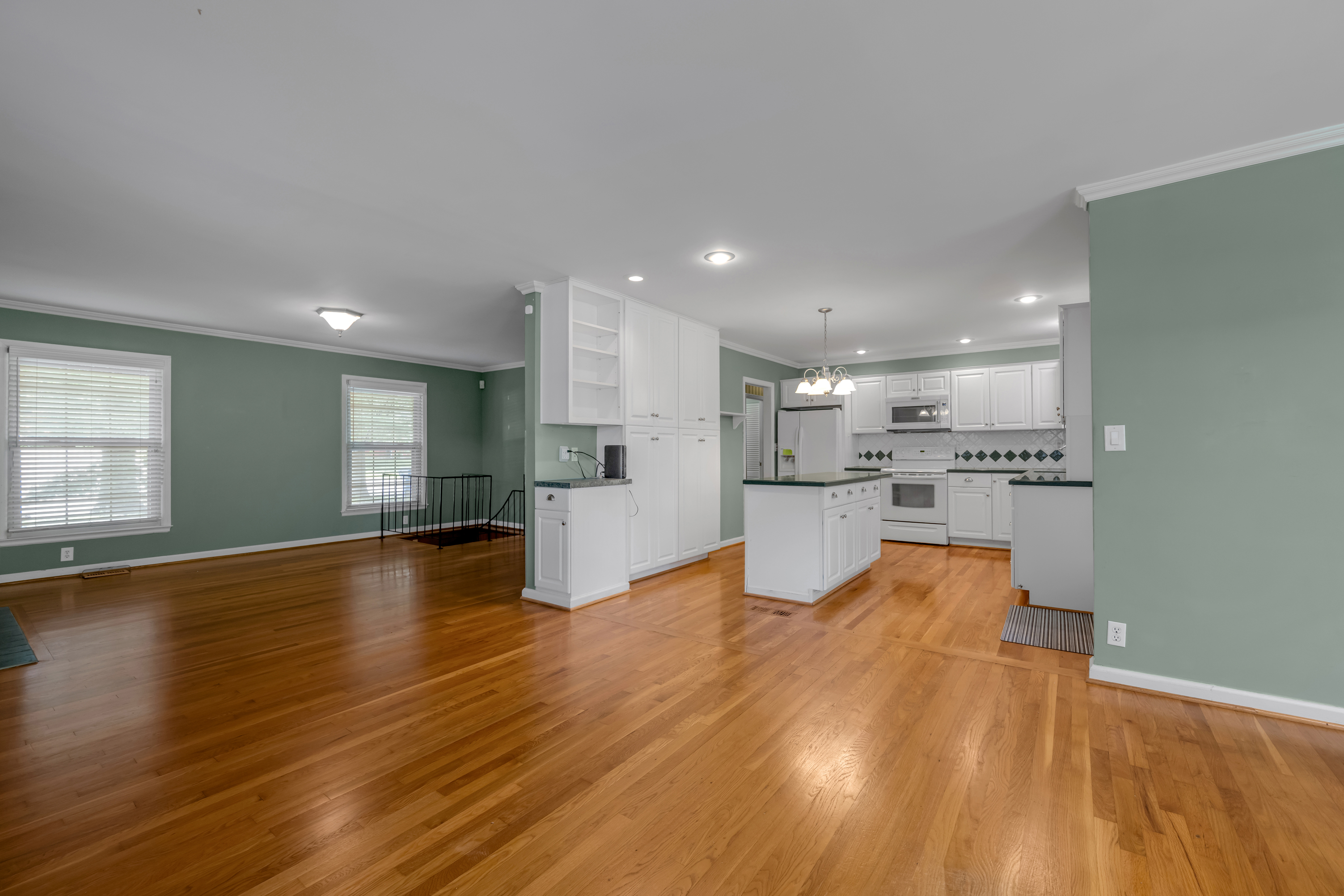  3418 Greentree Road - 物件實景
