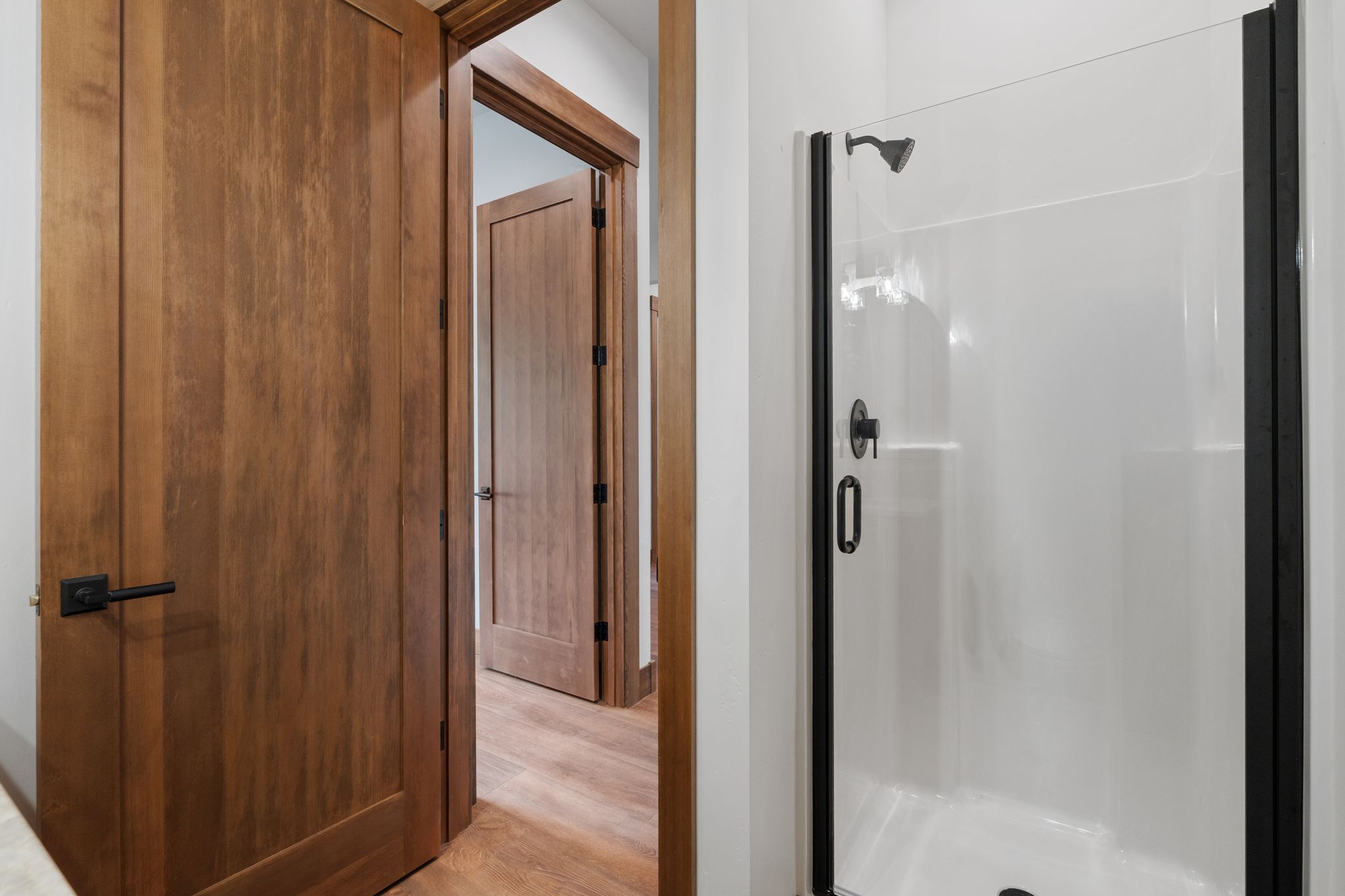 Sandpoint, Idaho, 83864, United States, 3 Bedrooms Bedrooms, ,3 BathroomsBathrooms,Residential,For Sale,1981039