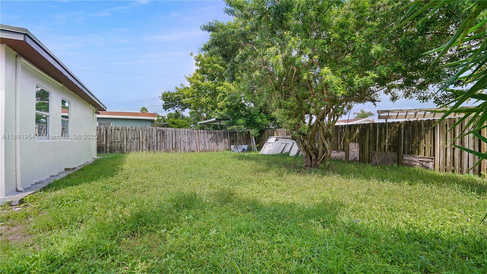 Sunrise, Florida, 33322, United States, 3 Bedrooms Bedrooms, ,2 BathroomsBathrooms,Residential,For Sale,1950754