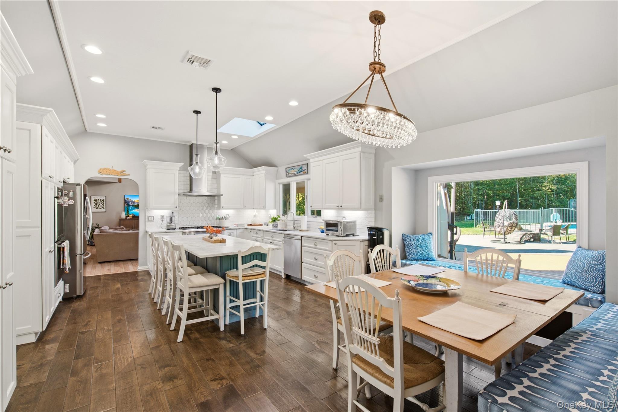  14 Sherwood Gate, Oyster Bay, NY, 11771 - 物件實景