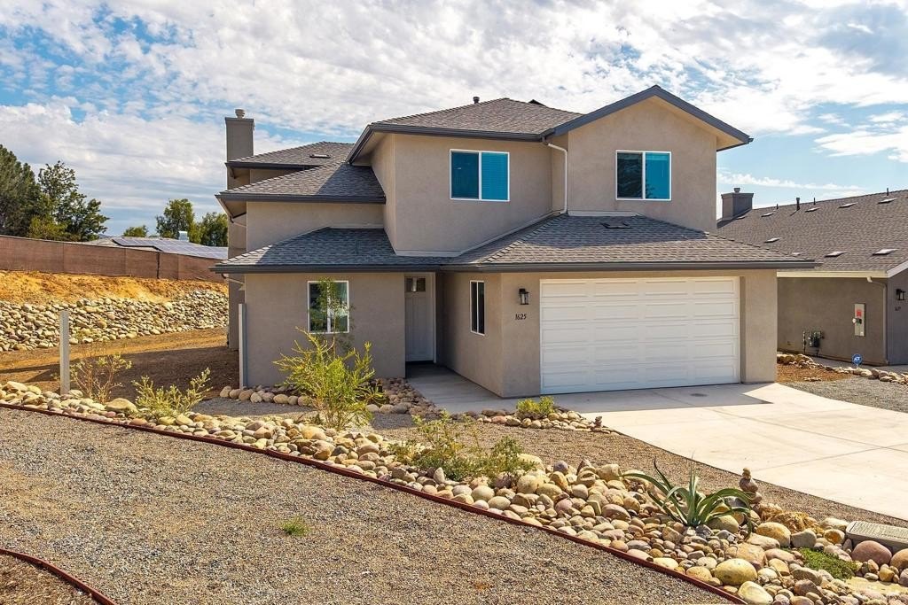 Mauzy Way, El Cajon, CA 92021
