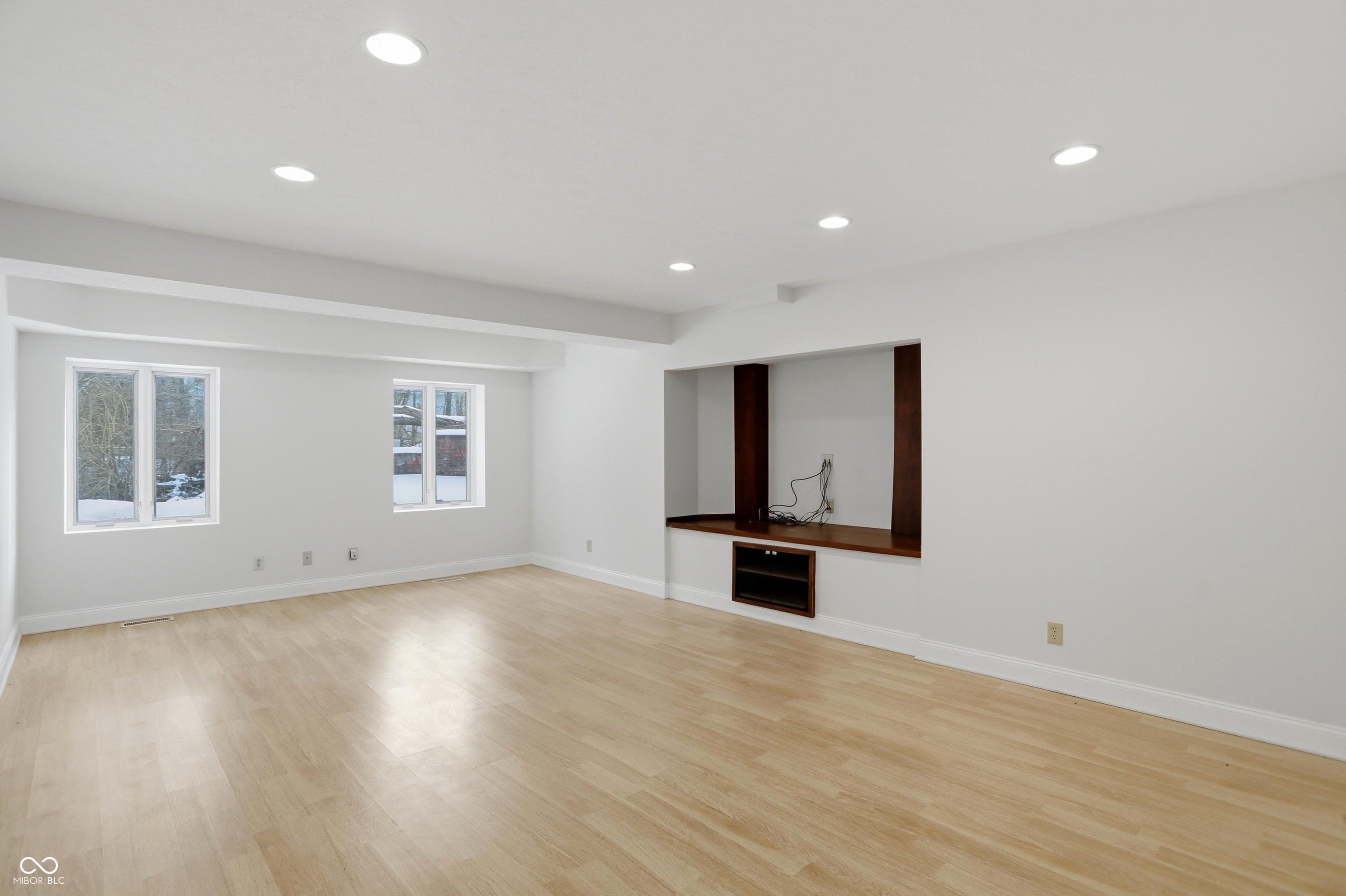 Indianapolis, Indiana, 46256, United States, 6 Bedrooms Bedrooms, ,10 BathroomsBathrooms,Residential,For Sale,2016946