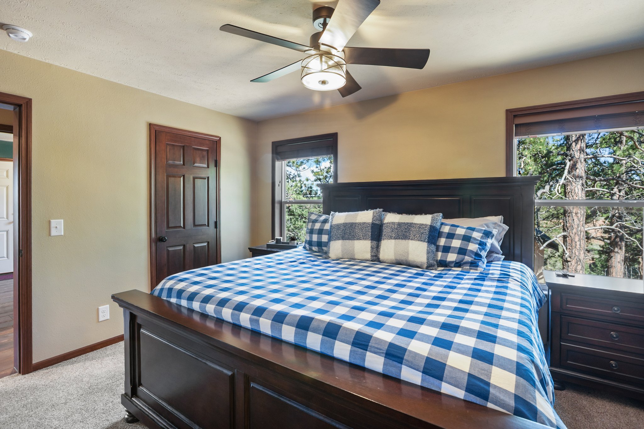 Cripple Creek, Colorado, 80813, United States, 4 Bedrooms Bedrooms, ,3 BathroomsBathrooms,Residential,For Sale,1856963