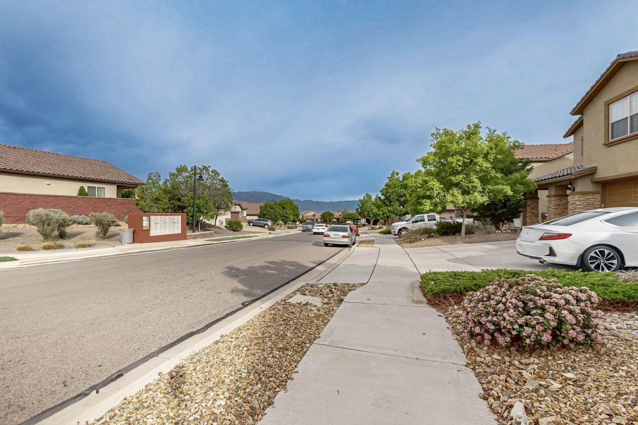 Rio Rancho, New Mexico, 87124, United States, 4 Bedrooms Bedrooms, ,3 BathroomsBathrooms,Residential,For Sale,1804935