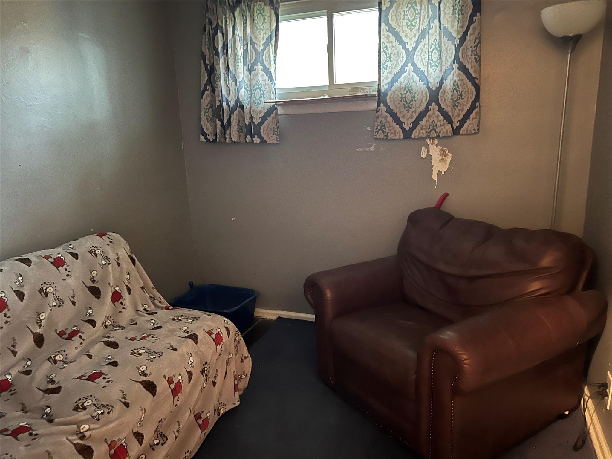 Ronkonkoma, New York, 11779, United States, 3 Bedrooms Bedrooms, ,1 BathroomBathrooms,Residential,For Sale,1786271