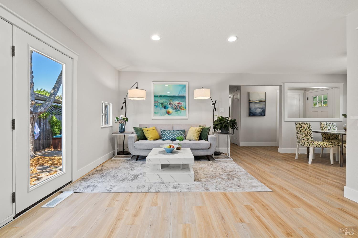 Rohnert Park, California, 94928, United States, 3 Bedrooms Bedrooms, ,2 BathroomsBathrooms,Residential,For Sale,1895055