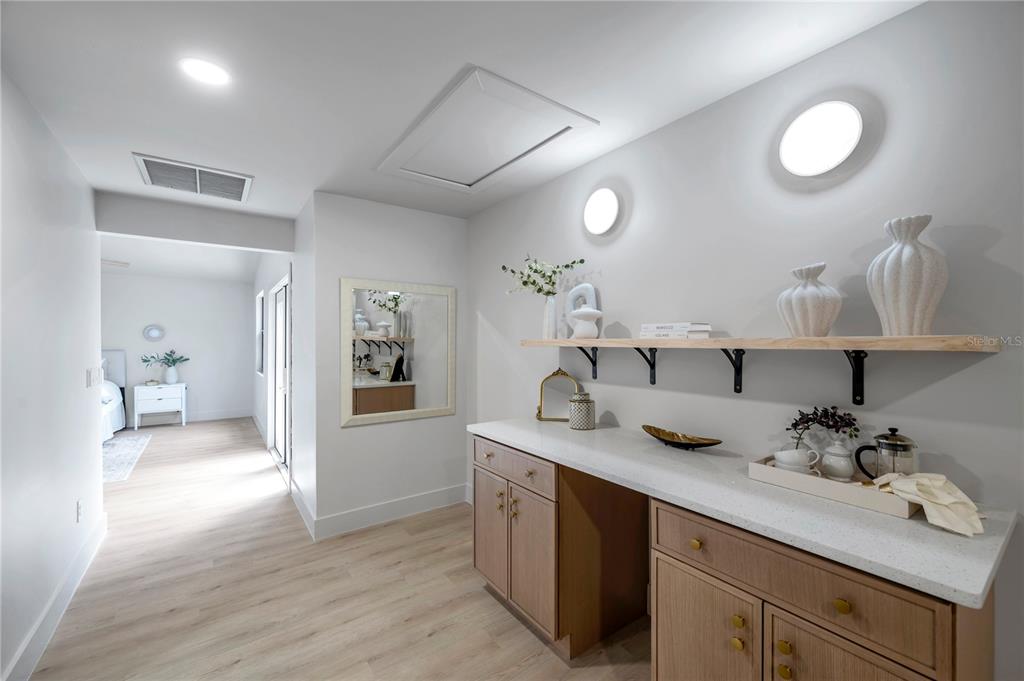 Tampa, Florida, 33629, United States, 4 Bedrooms Bedrooms, ,3 BathroomsBathrooms,Residential,For Sale,1906896