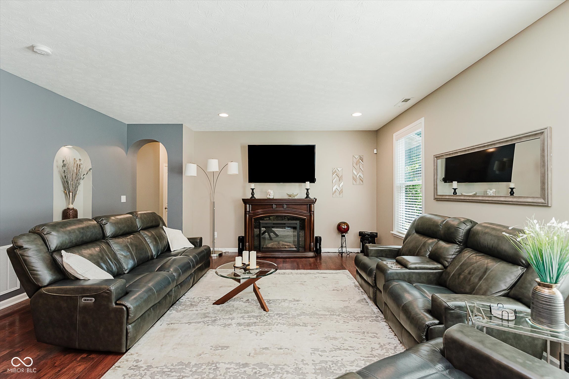 Avon, Indiana, 46123, United States, 5 Bedrooms Bedrooms, ,4 BathroomsBathrooms,Residential,For Sale,1881404