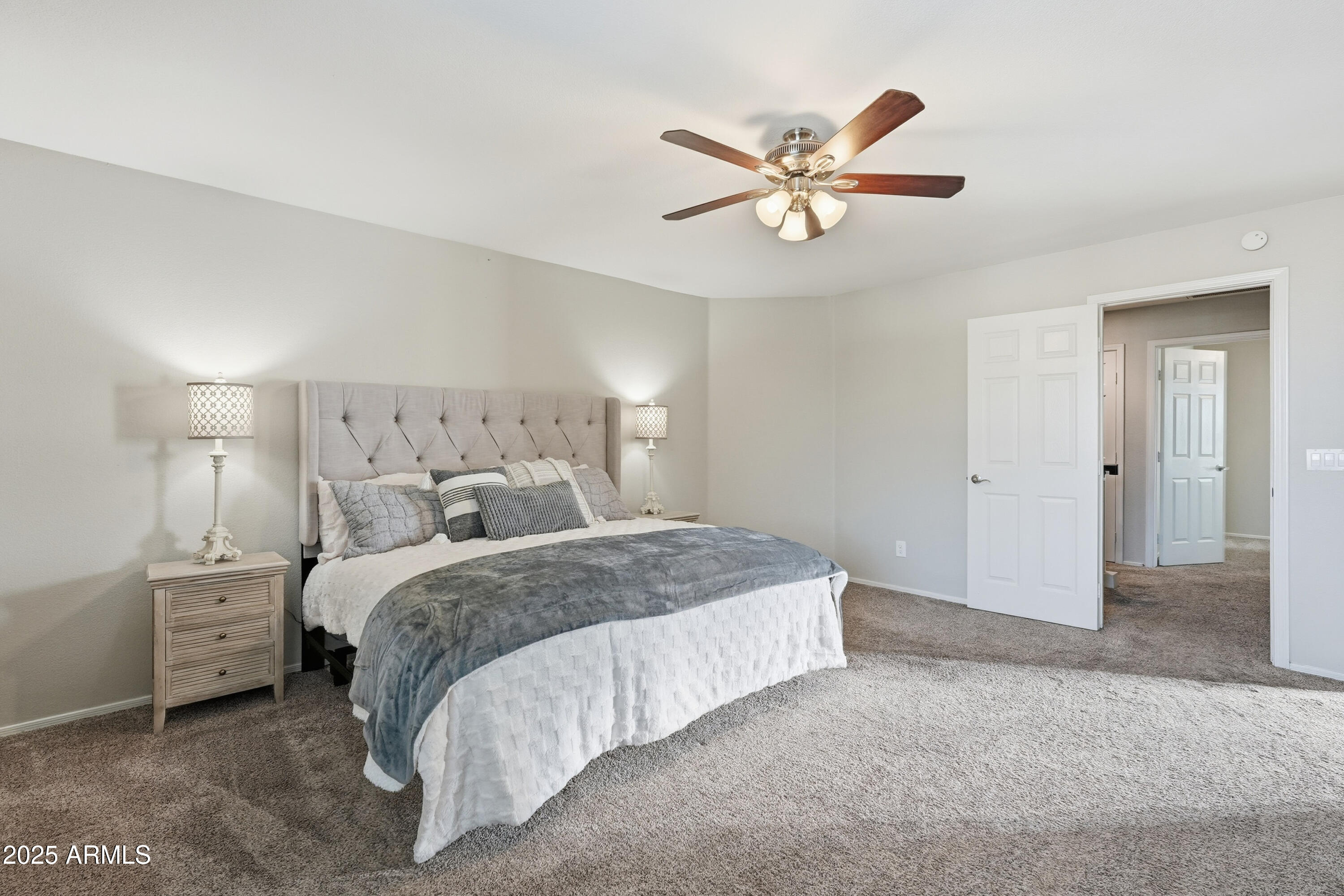 Gilbert, Arizona, 85234, United States, 4 Bedrooms Bedrooms, ,3 BathroomsBathrooms,Residential,For Sale,1997070