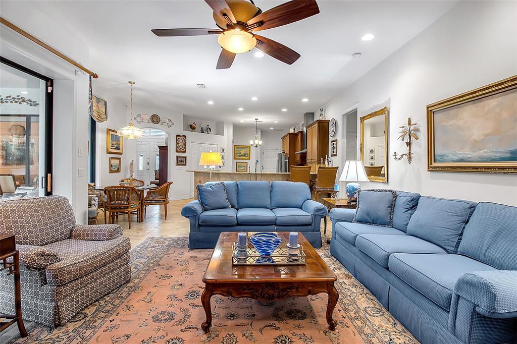 Sarasota, Florida, 34240, United States, 3 Bedrooms Bedrooms, ,3 BathroomsBathrooms,Residential,For Sale,2003503