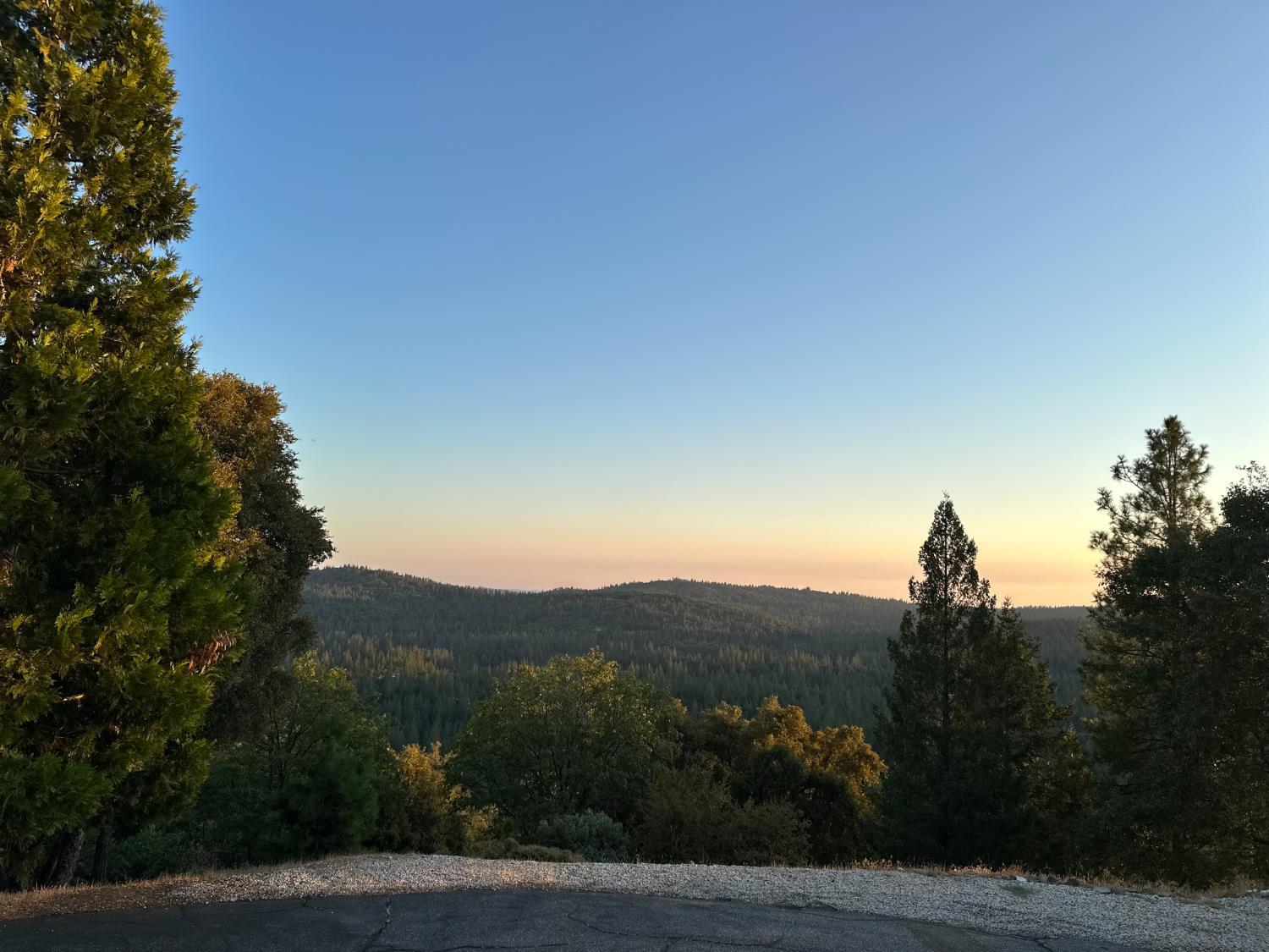 Grass Valley, California, 95945, United States, 3 Bedrooms Bedrooms, ,2 BathroomsBathrooms,Residential,For Sale,1917189