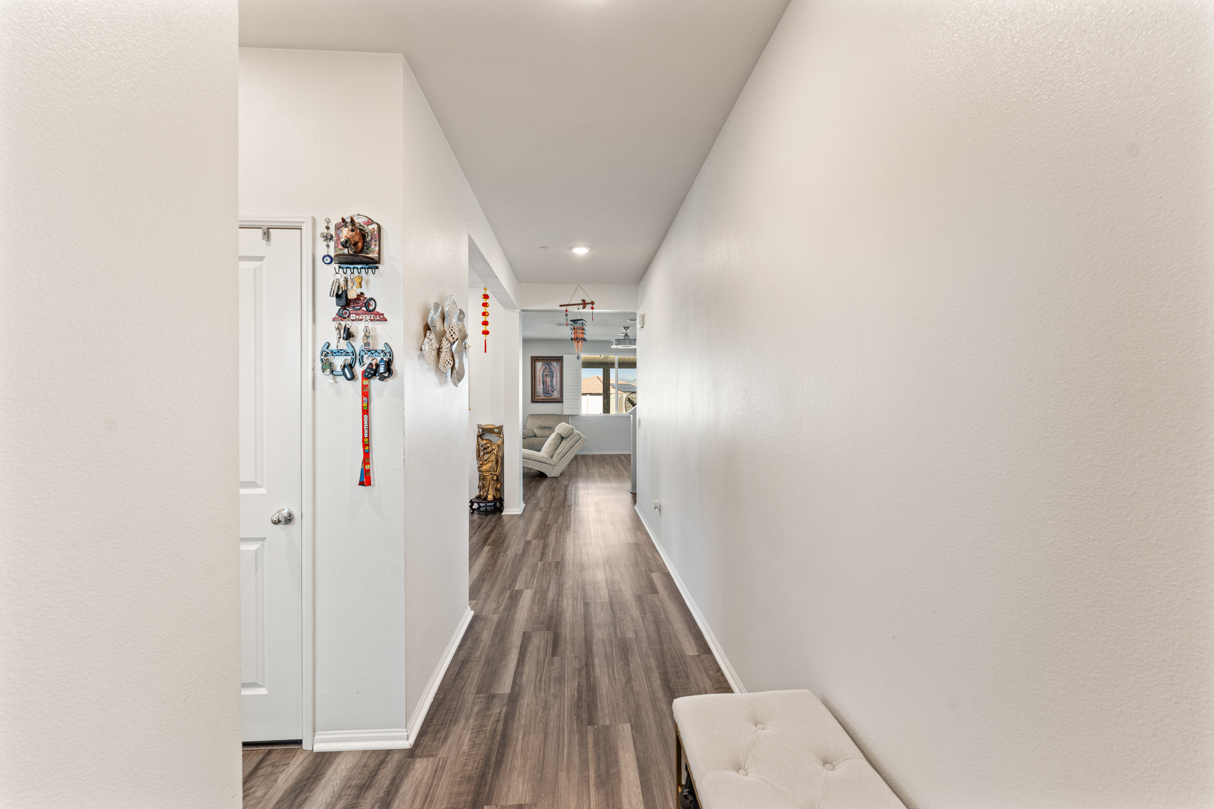 Riverside, California, 92503, United States, 5 Bedrooms Bedrooms, ,3 BathroomsBathrooms,Residential,For Sale,1989853