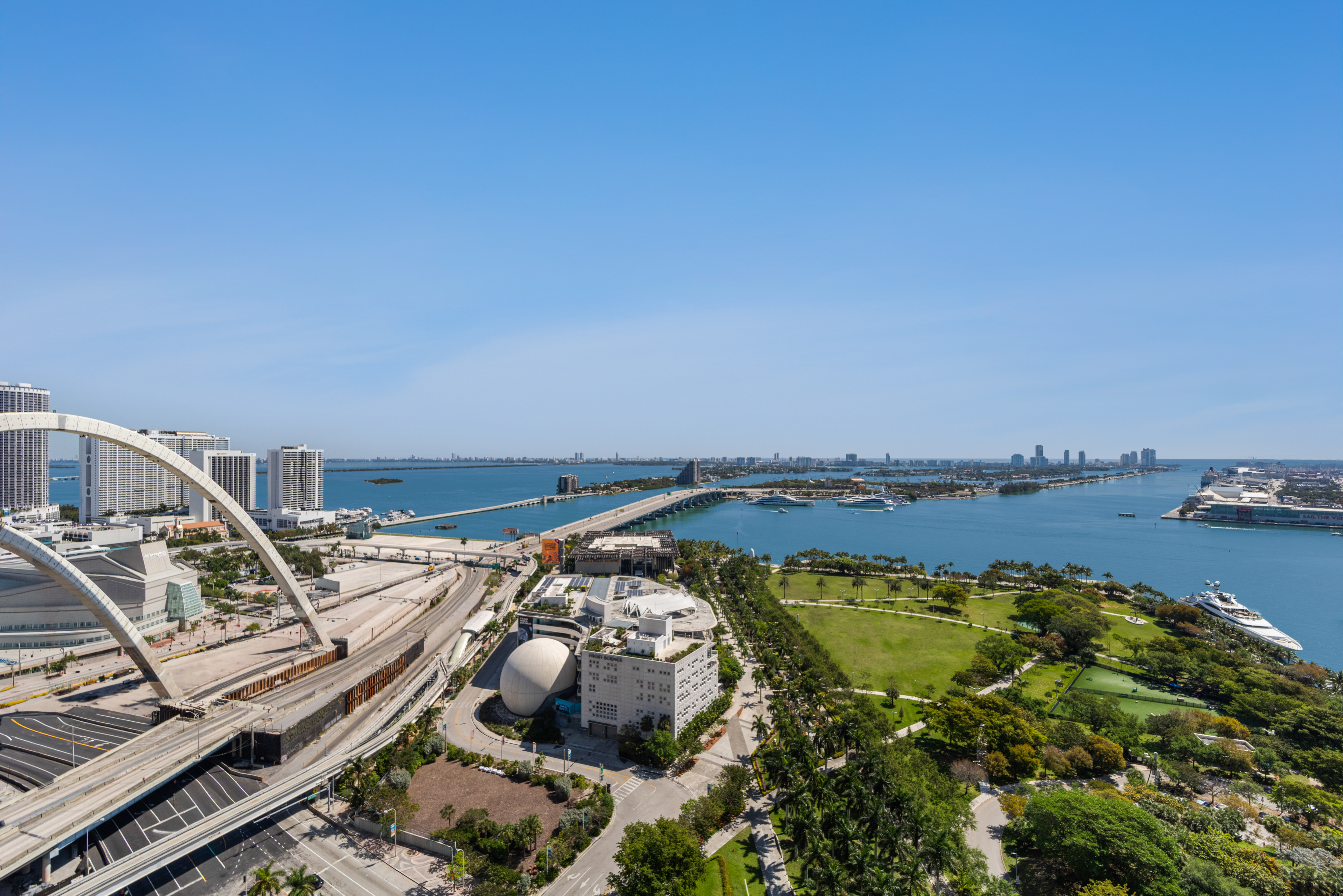  1000 Biscayne Blvd, Miami, FL, 33132 - 物件實景