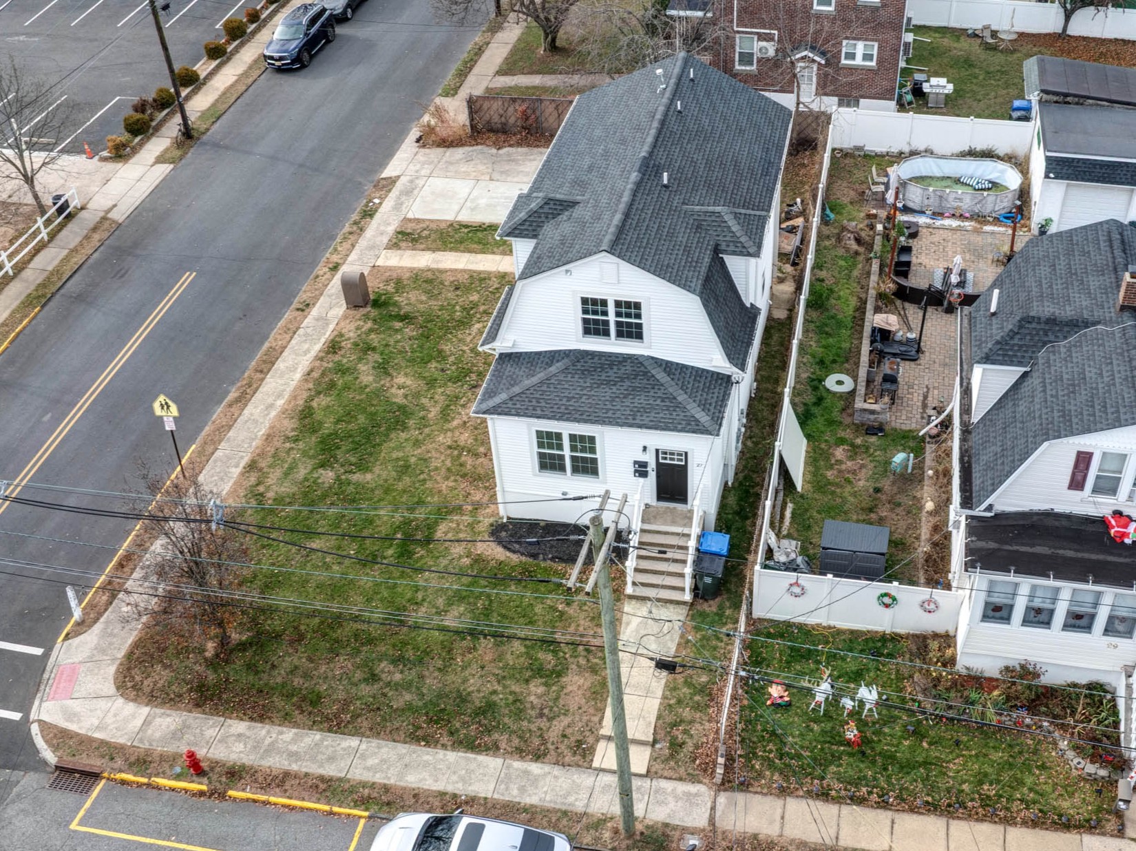 Fords, New Jersey, 08863, United States, 5 Bedrooms Bedrooms, ,2 BathroomsBathrooms,Residential,For Sale,2005682