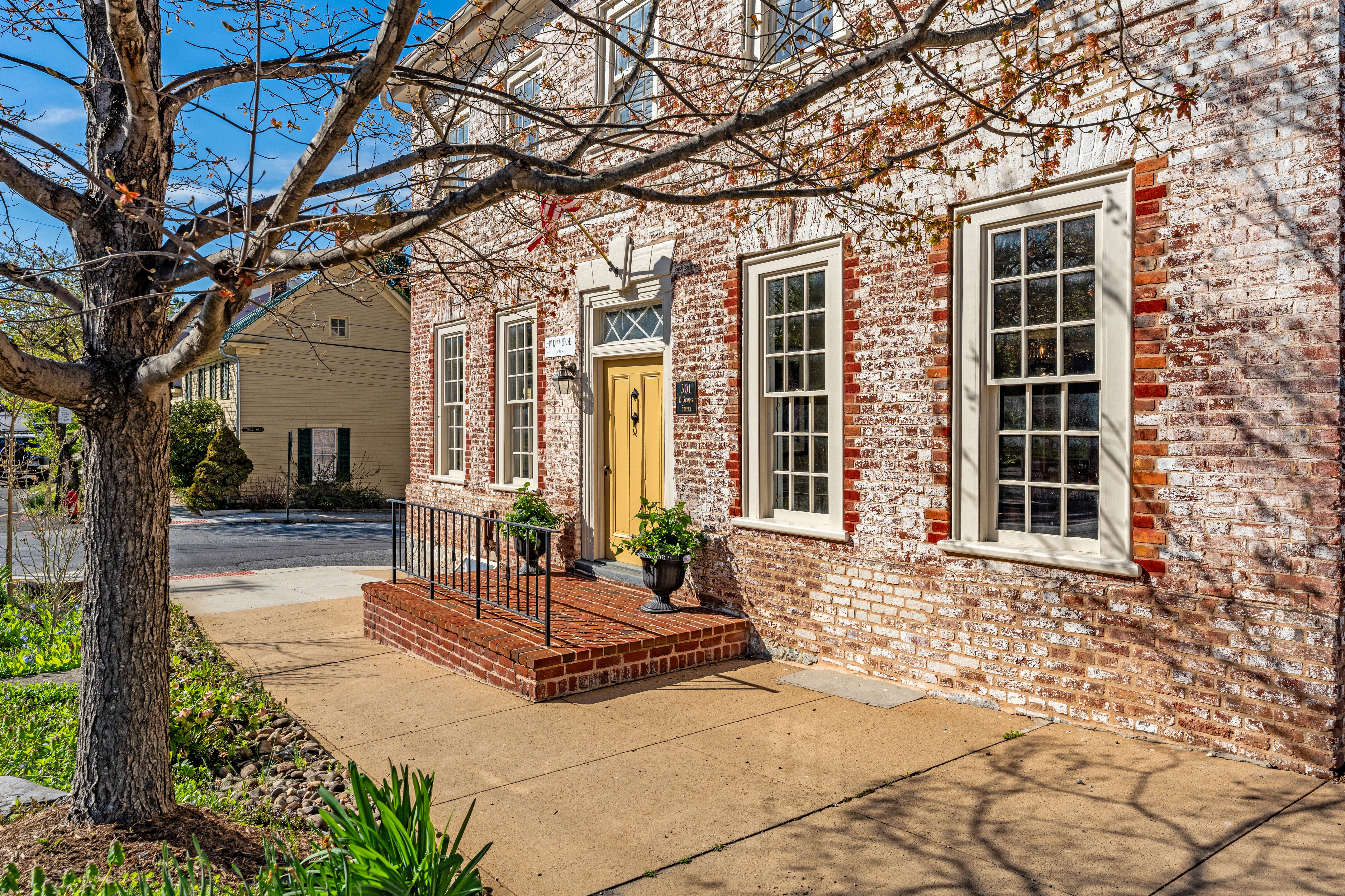  301 E German Street, Shepherdstown, WV, 25443 - 物件實景