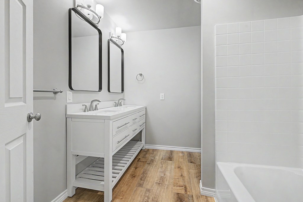 Fredericksburg, Texas, 78624, United States, 3 Bedrooms Bedrooms, ,2 BathroomsBathrooms,Residential,For Sale,2049407