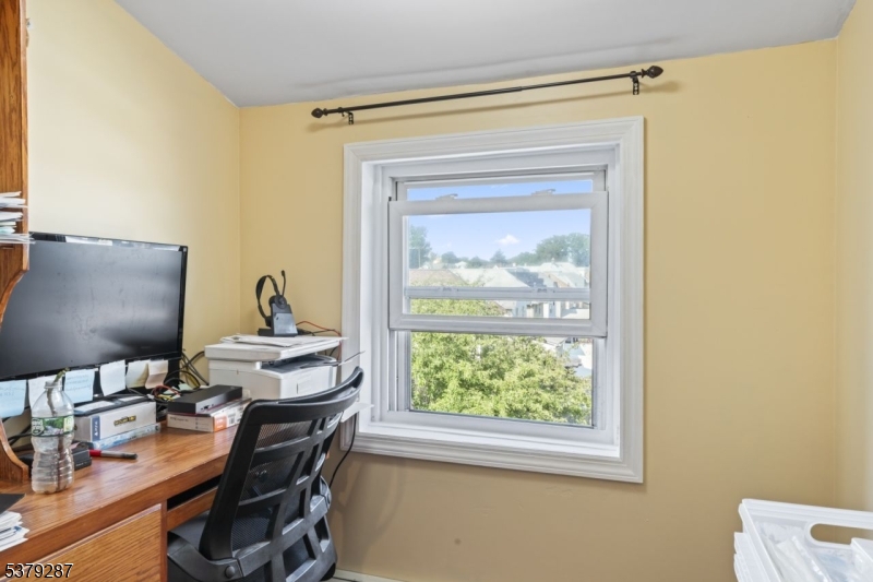 Elizabeth City, New Jersey, 07208-1601, United States, 5 Bedrooms Bedrooms, ,3 BathroomsBathrooms,Residential,For Sale,1921701
