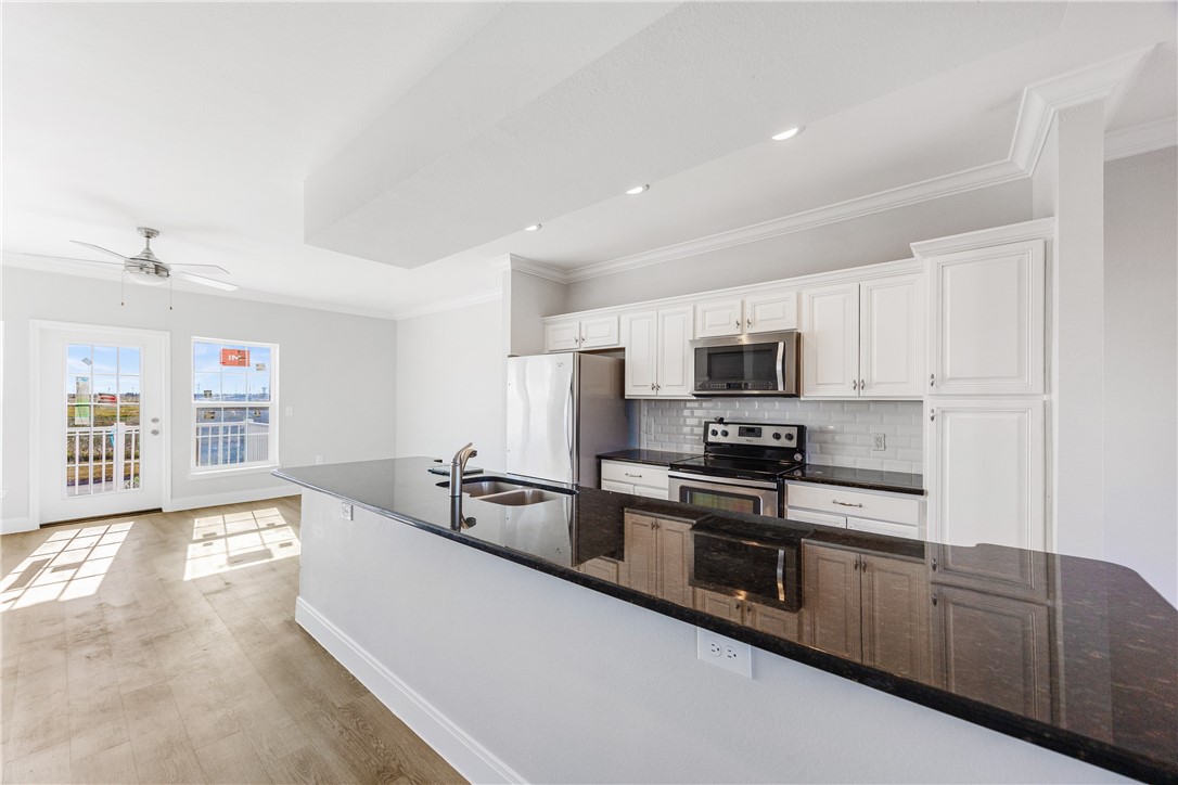 Corpus Christi, Texas, 78418, United States, 4 Bedrooms Bedrooms, ,4 BathroomsBathrooms,Residential,For Sale,1994384