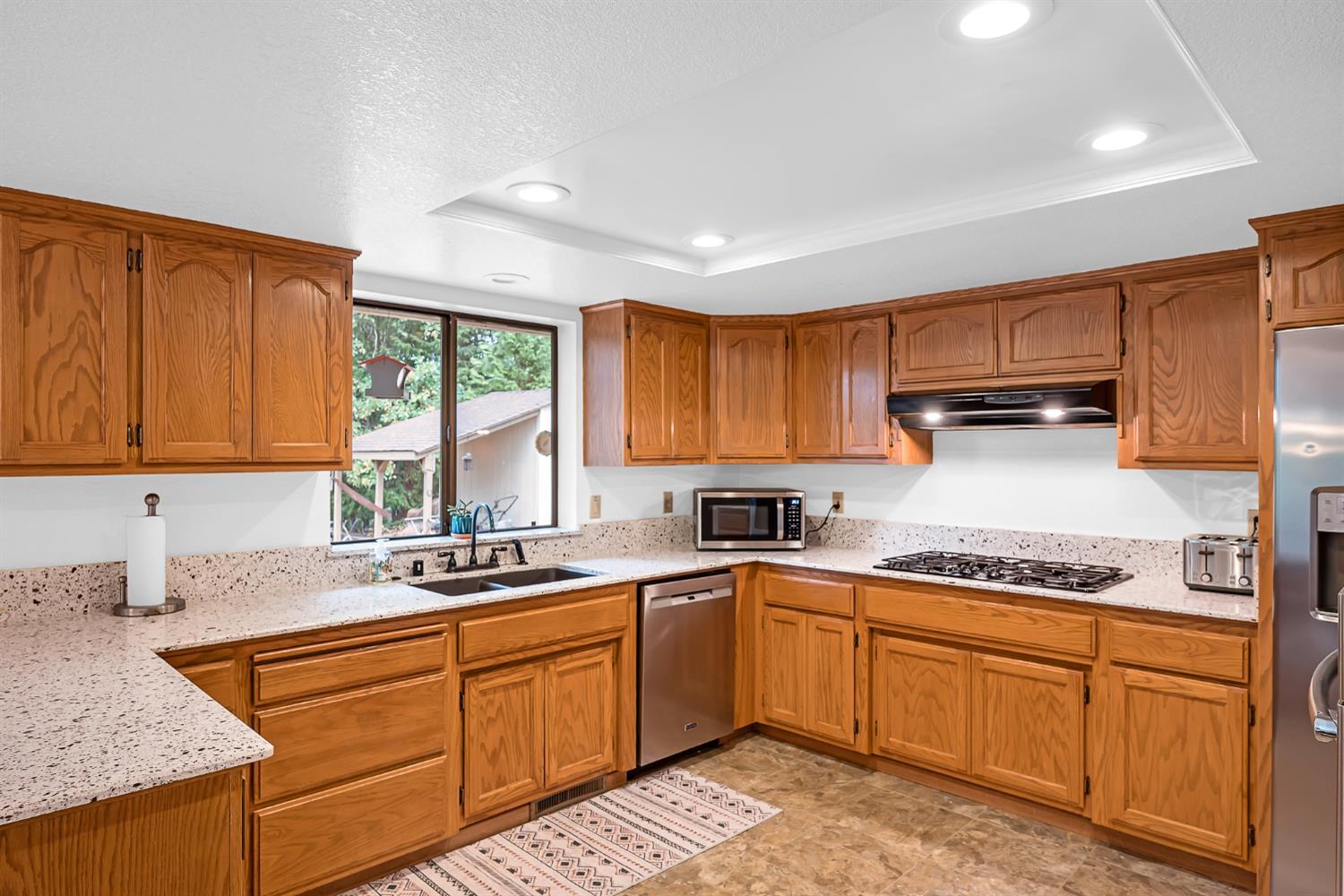 Camino, California, 95709, United States, 4 Bedrooms Bedrooms, ,2 BathroomsBathrooms,Residential,For Sale,1981302