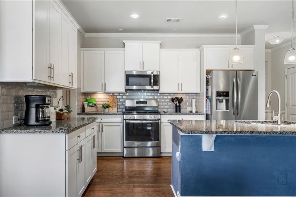 Flowery Branch, Georgia, 30542, United States, 4 Bedrooms Bedrooms, ,3 BathroomsBathrooms,Residential,For Sale,1901003