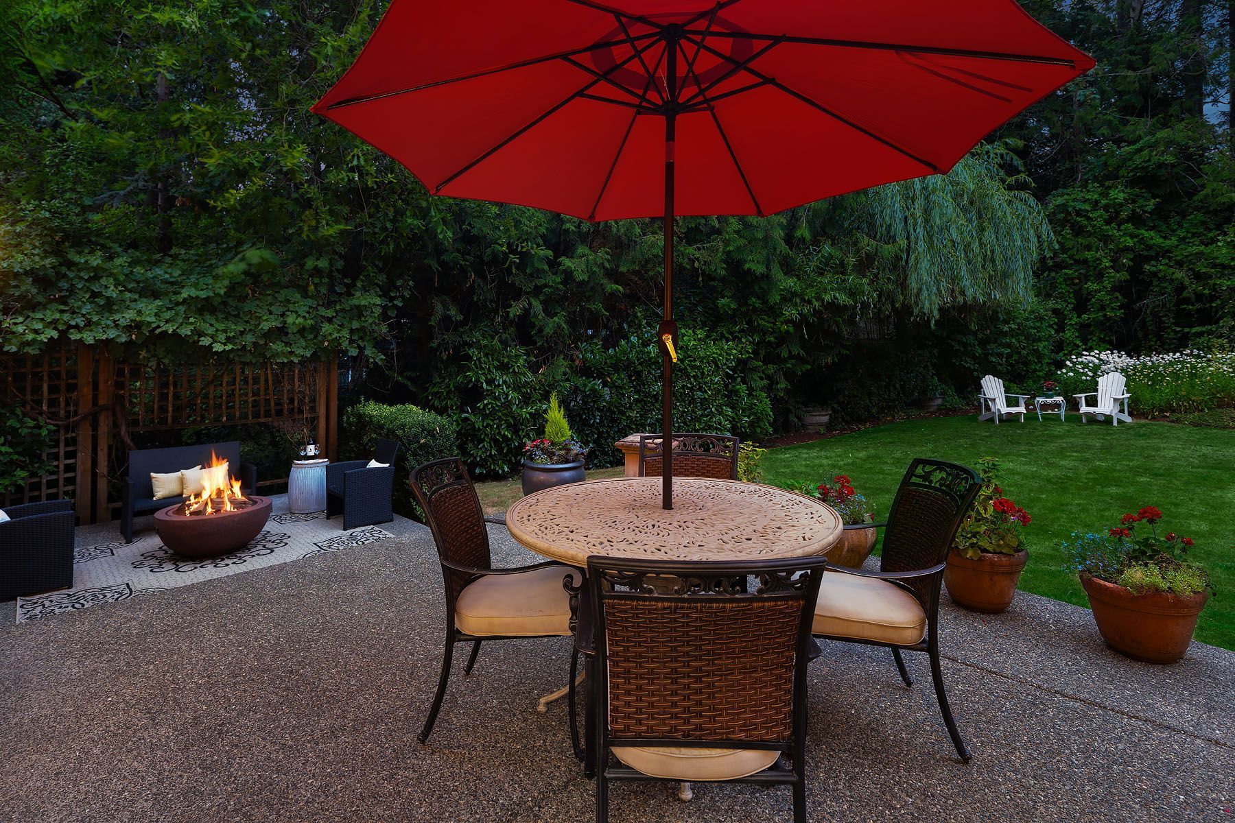  12022 NE 97th Street, Kirkland, WA 98033 - 物件實景