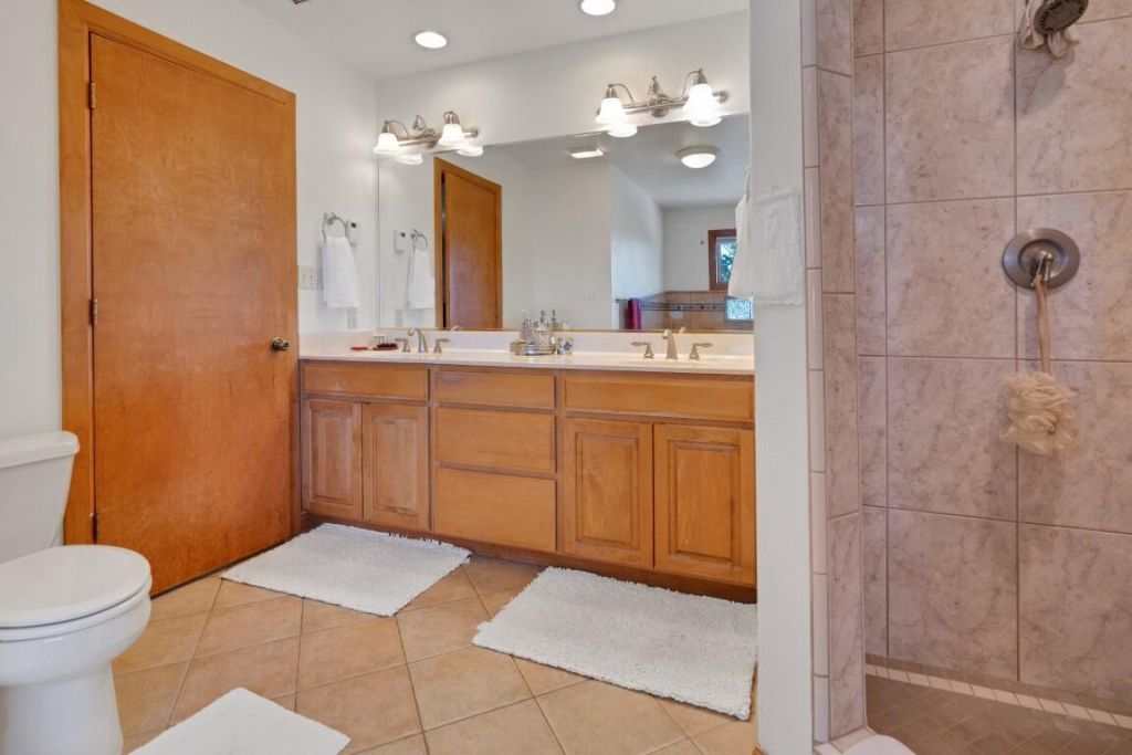 Socorro, New Mexico, 87801, United States, 3 Bedrooms Bedrooms, ,3 BathroomsBathrooms,Residential,For Sale,2000586