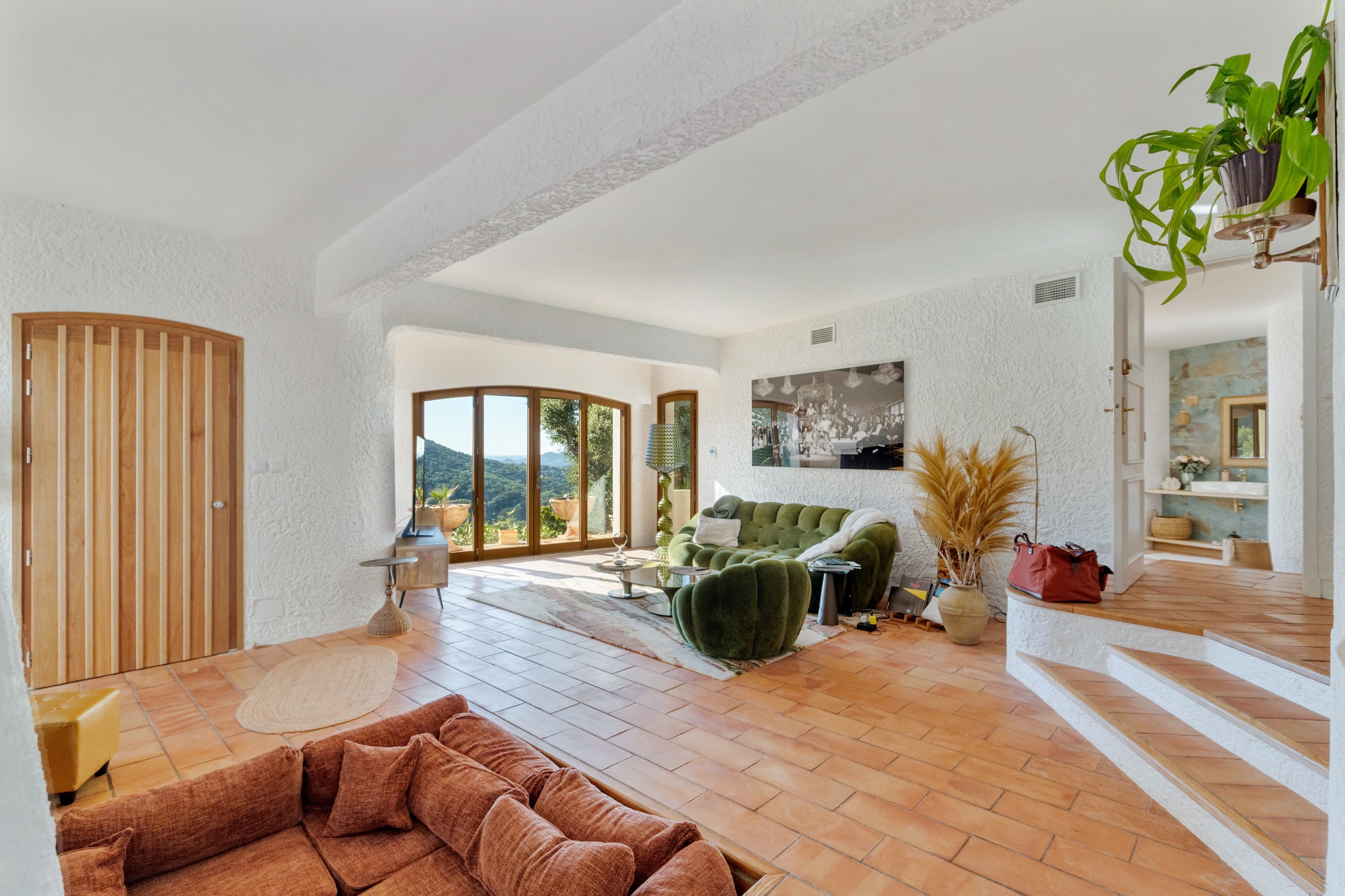  Contemporary Provençal villa for sale near Fréjus and Cannes – Secure estate wi… - 物件實景