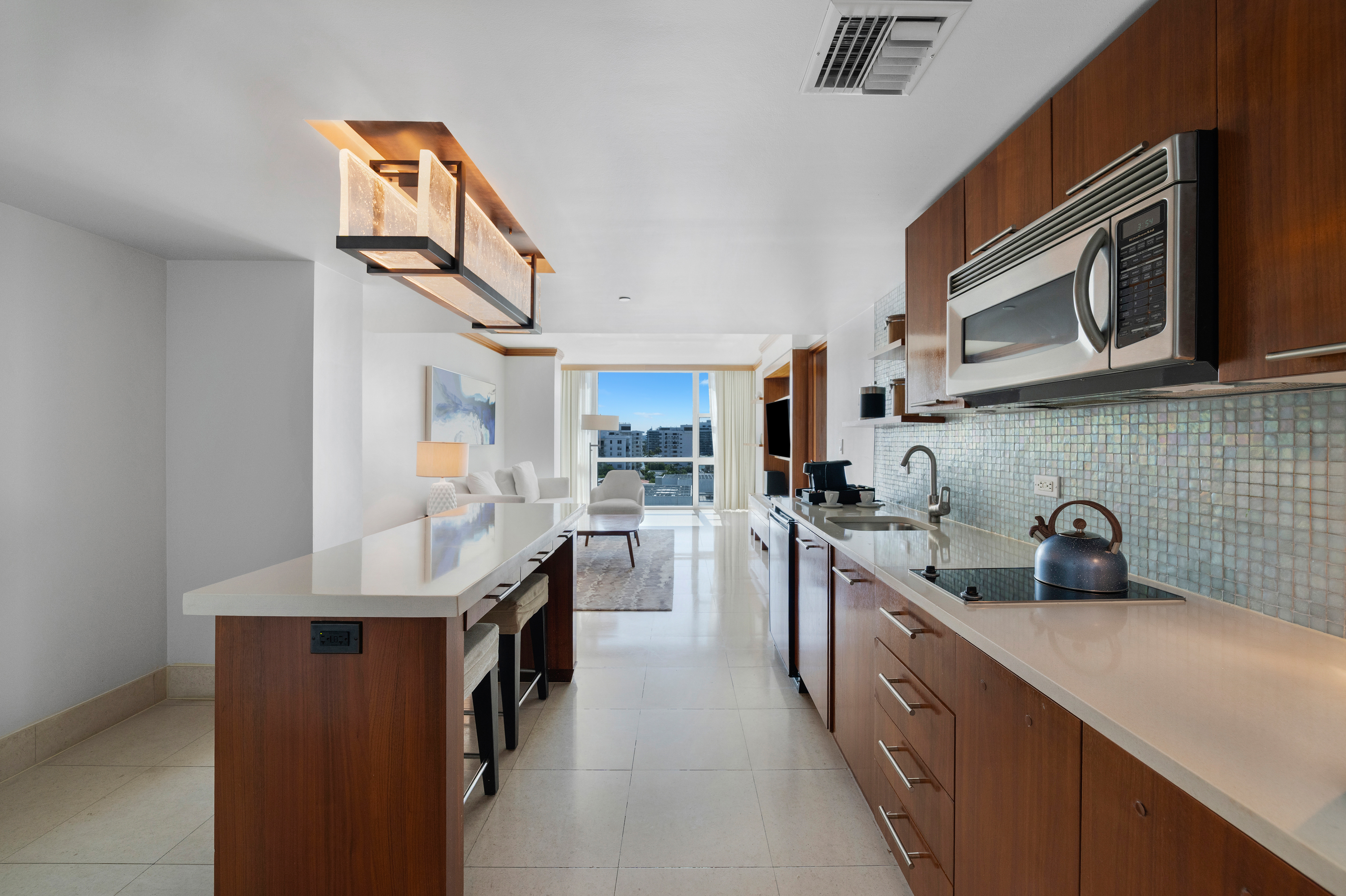  6801 Collins Avenue, Miami Beach, FL 33141 - 物件實景