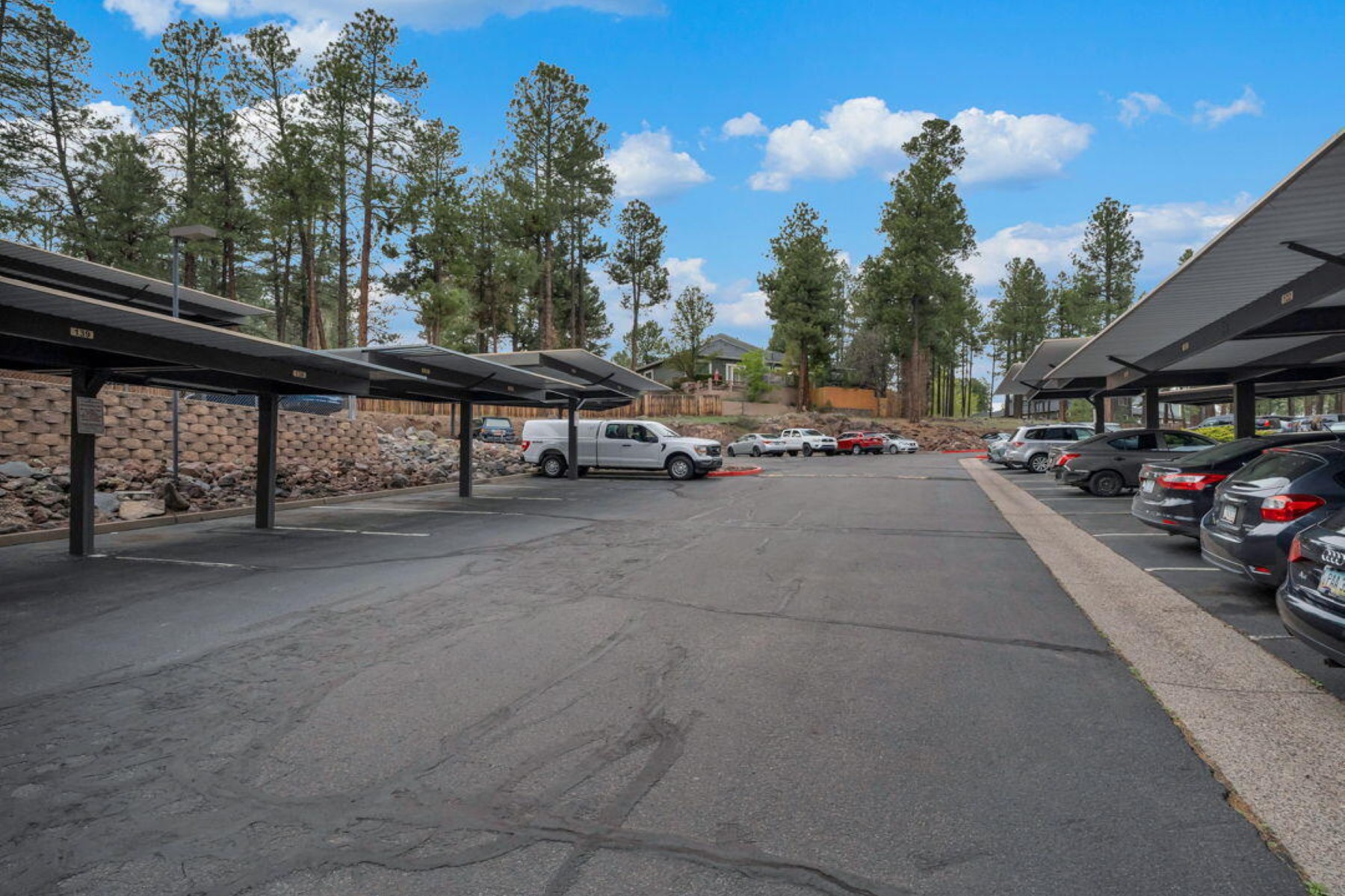  1385 W University Avenue ¦Flagstaff, AZ - 物件實景