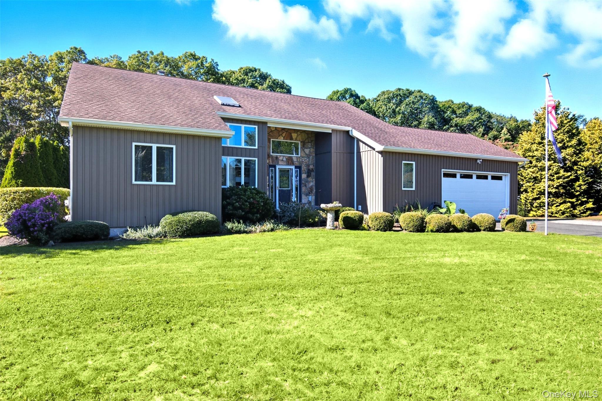 Jamesport, New York, 11947, United States, 4 Bedrooms Bedrooms, ,3 BathroomsBathrooms,Residential,For Sale,2002985