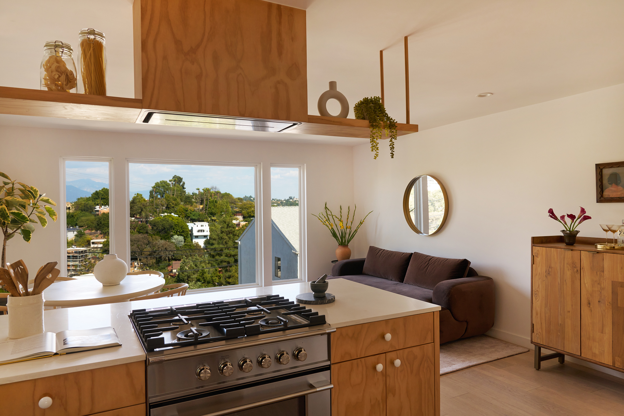  4751 Glenalbyn Dr - 物件實景