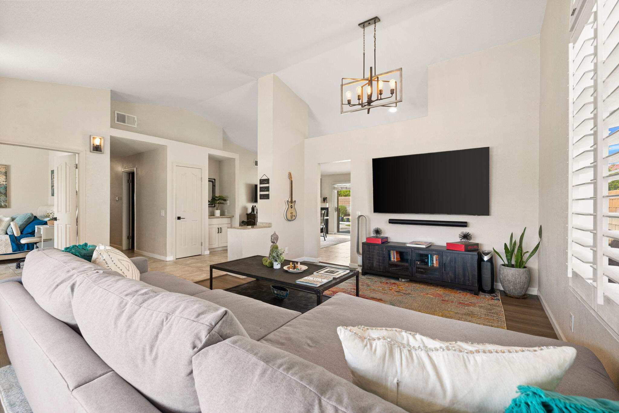 Palm Desert, California, 92211, United States, 3 Bedrooms Bedrooms, ,2 BathroomsBathrooms,Residential,For Sale,1938835