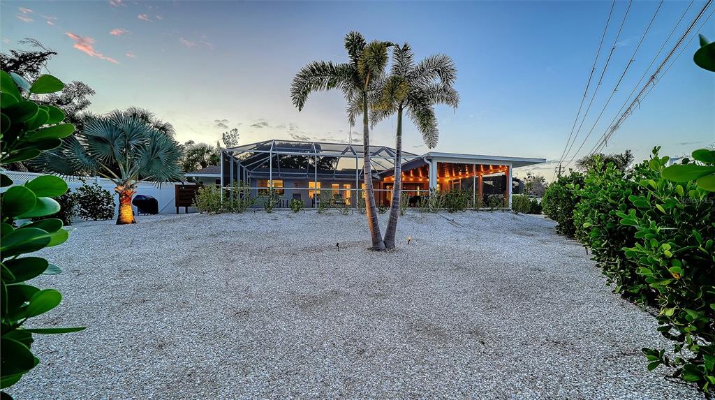 Sarasota, Florida, 34242, United States, 3 Bedrooms Bedrooms, ,2 BathroomsBathrooms,Residential,For Sale,1992857