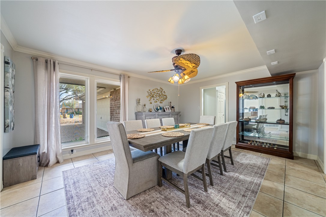 Corpus Christi, Texas, 78413, United States, 5 Bedrooms Bedrooms, ,5 BathroomsBathrooms,Residential,For Sale,1998371