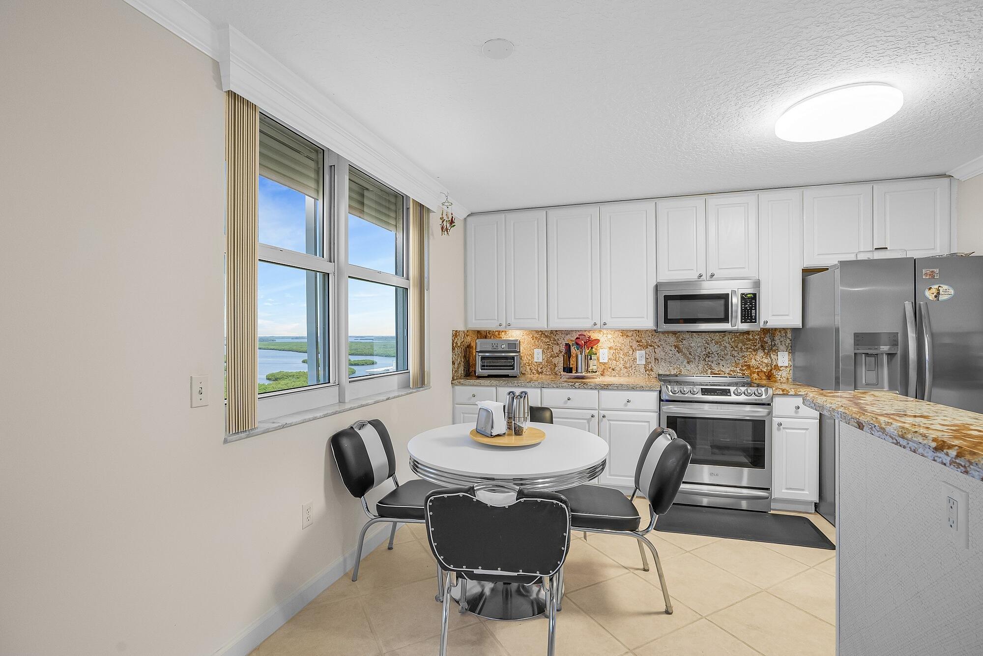 Hutchinson Island, Florida, 34949, United States, 3 Bedrooms Bedrooms, ,2 BathroomsBathrooms,Residential,For Sale,1959425