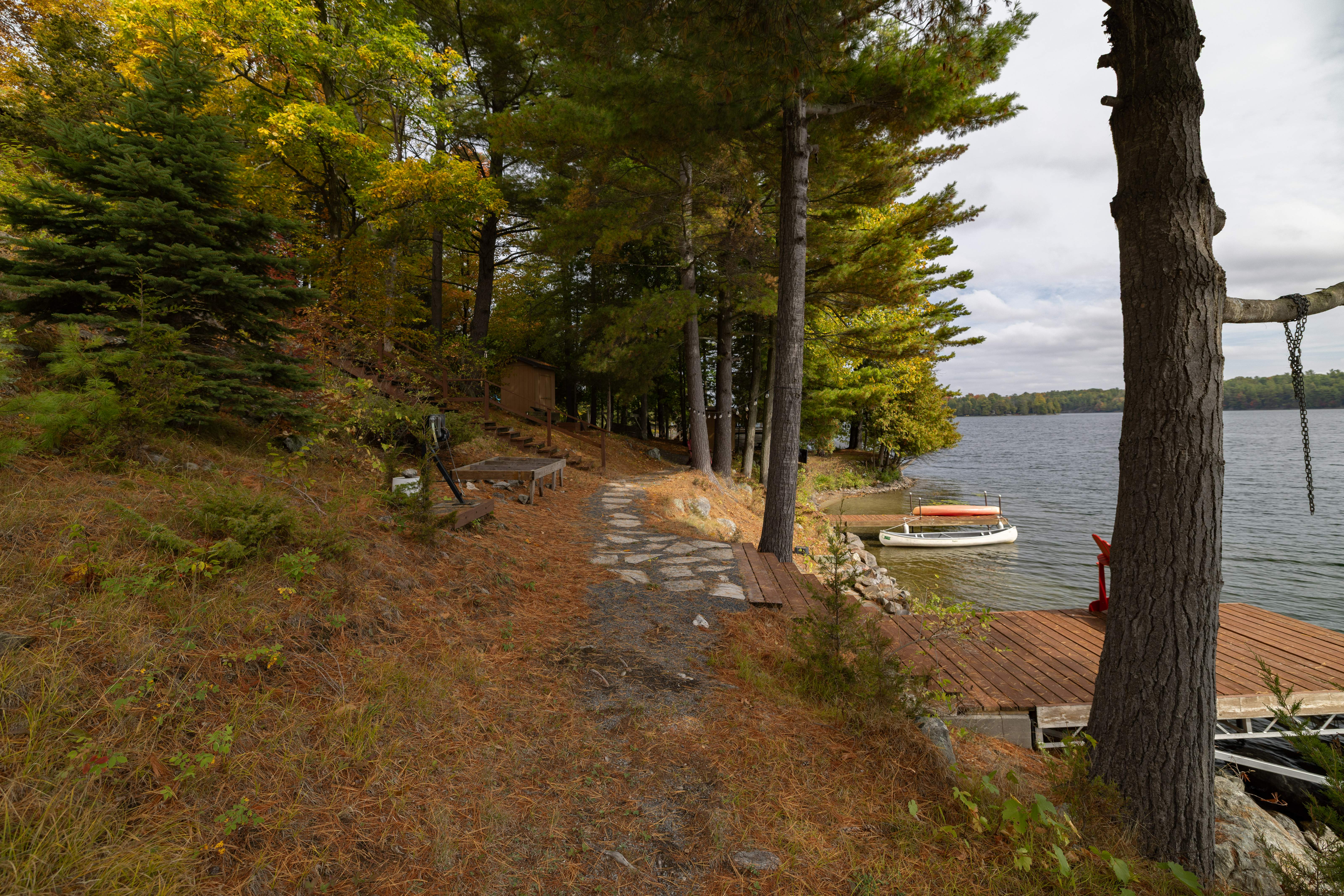 South Frontenac, Ontario, K0H 2L0, CA, 3 Bedrooms Bedrooms, ,3 BathroomsBathrooms,Residential,For Sale,1960739