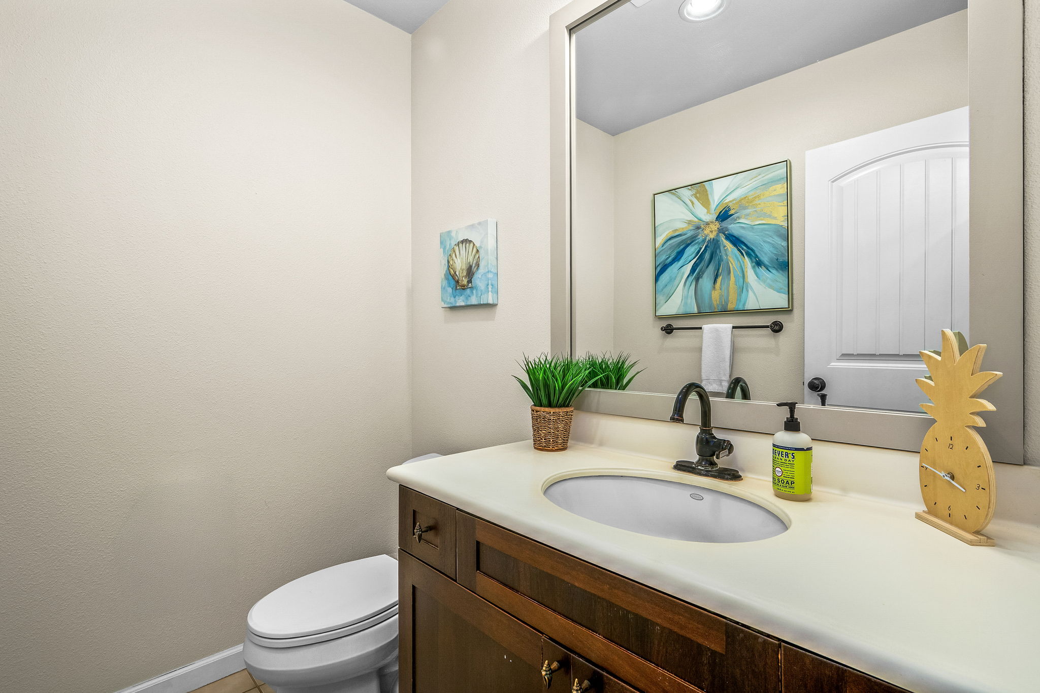 Princeville, Hawaii, 96722, United States, 3 Bedrooms Bedrooms, ,3 BathroomsBathrooms,Residential,For Sale,1926271