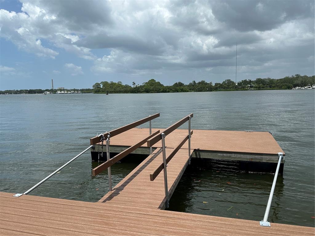 945 Bayshore Drive, Tarpon Springs, Florida, 34689, United States, 3 Bedrooms Bedrooms, ,2 BathroomsBathrooms,Residential,For Sale,945 Bayshore Drive,1675111