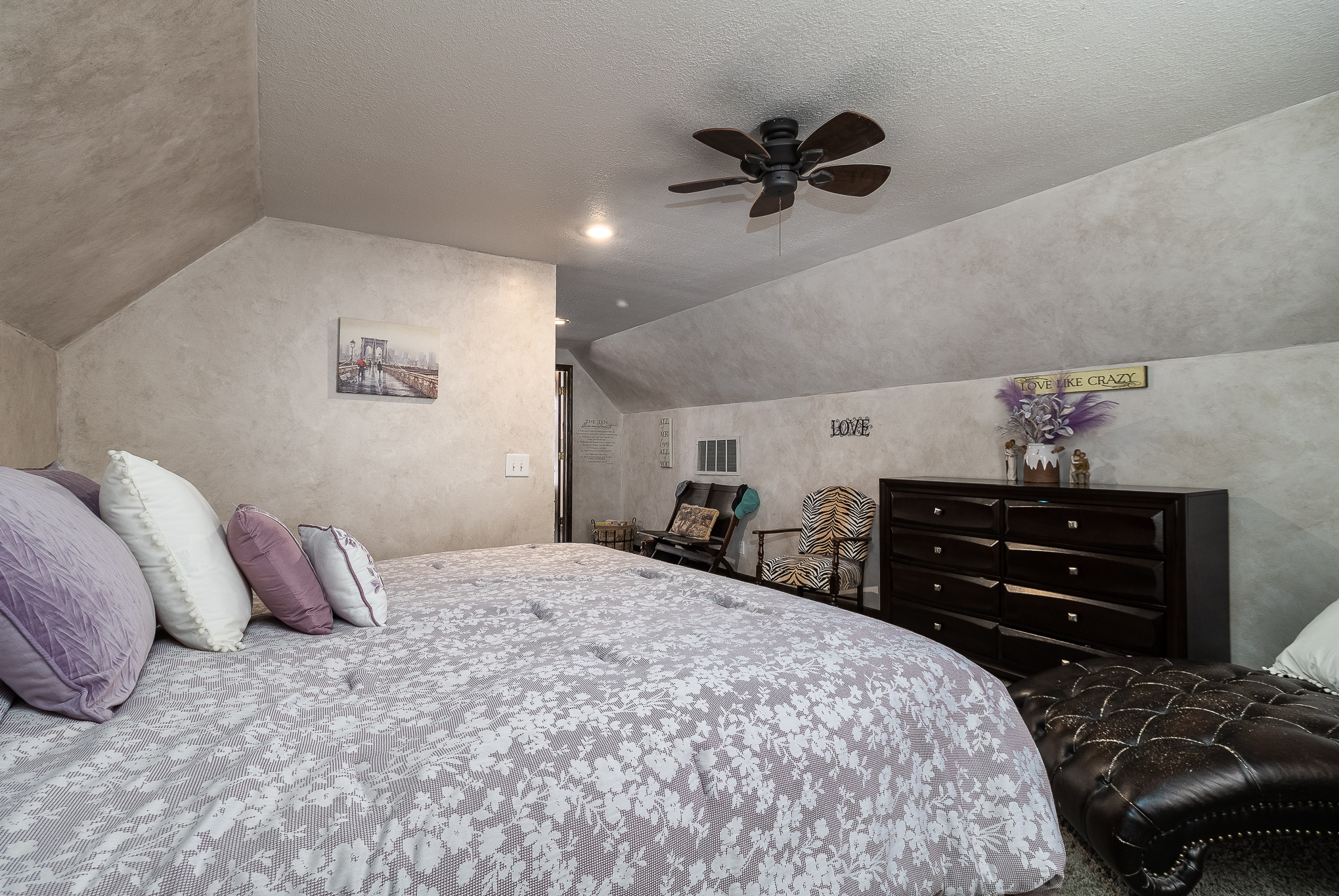 Brownstown, Illinois, 62418, United States, 4 Bedrooms Bedrooms, ,2 BathroomsBathrooms,Residential,For Sale,2015719