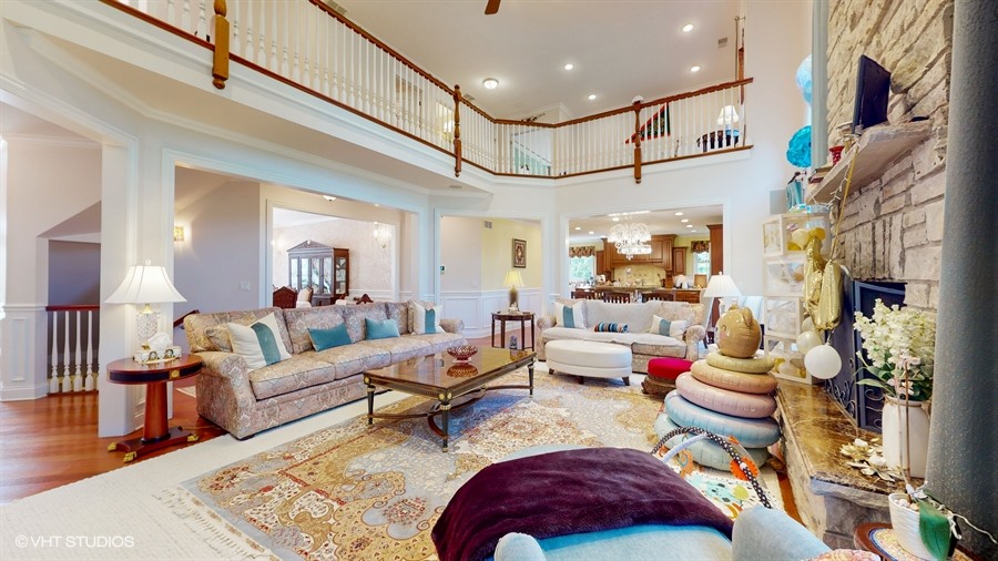 Lakewood, Illinois, 60014, United States, 5 Bedrooms Bedrooms, ,5 BathroomsBathrooms,Residential,For Sale,1980516