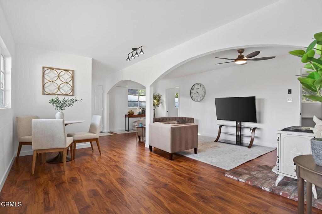 Ojai, California, 93023, United States, 4 Bedrooms Bedrooms, ,3 BathroomsBathrooms,Residential,For Sale,1989164