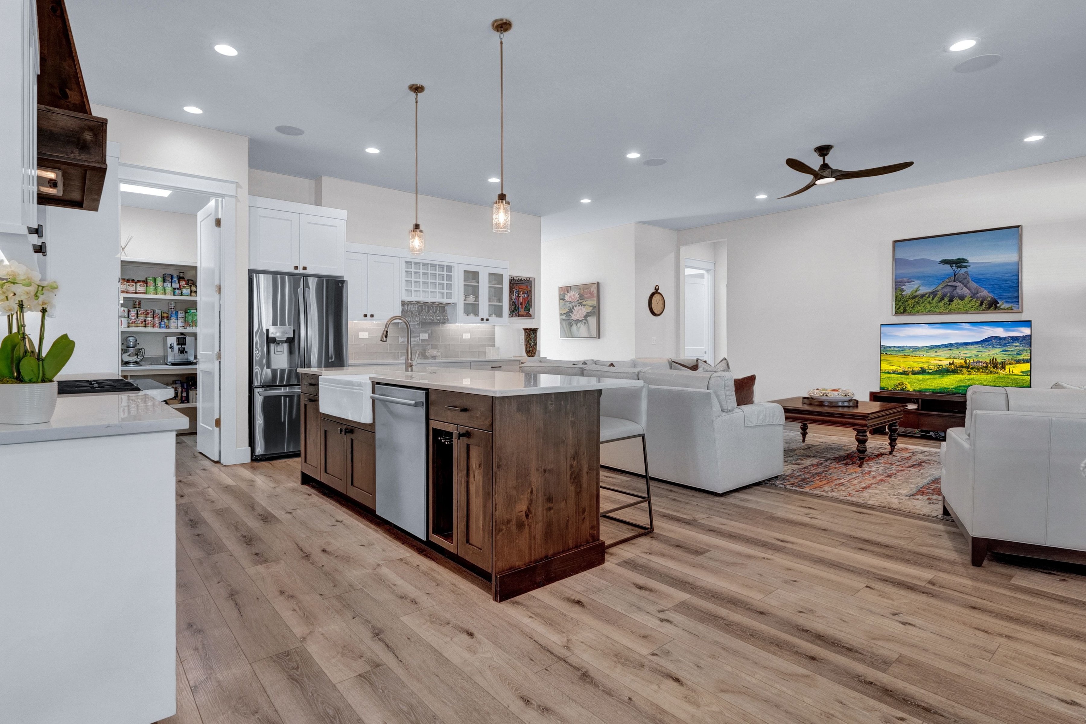  Refined Half-Acre Estate with Dual Kitchens & Open Space Backdrop - 物件實景