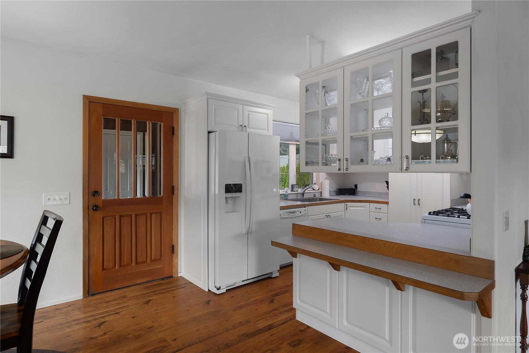 SHELTON, Washington, 98584, United States, 4 Bedrooms Bedrooms, ,4 BathroomsBathrooms,Residential,For Sale,1947710