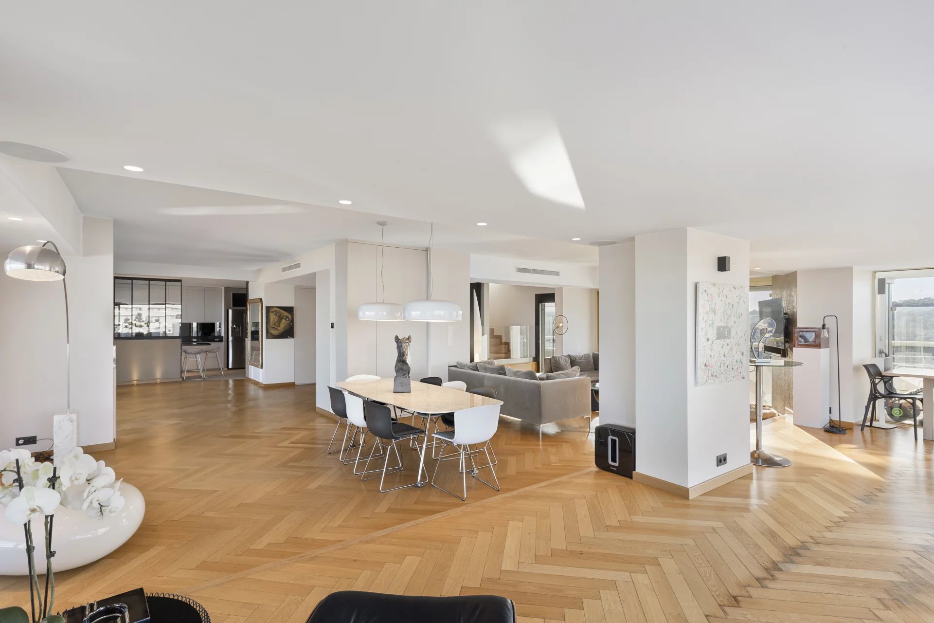 Villeneuve-Loubet, Provence-Alpes-Côte d’Azur, 06270, FR, 5 Bedrooms Bedrooms, ,1 BathroomBathrooms,Residential,For Sale,1482614
