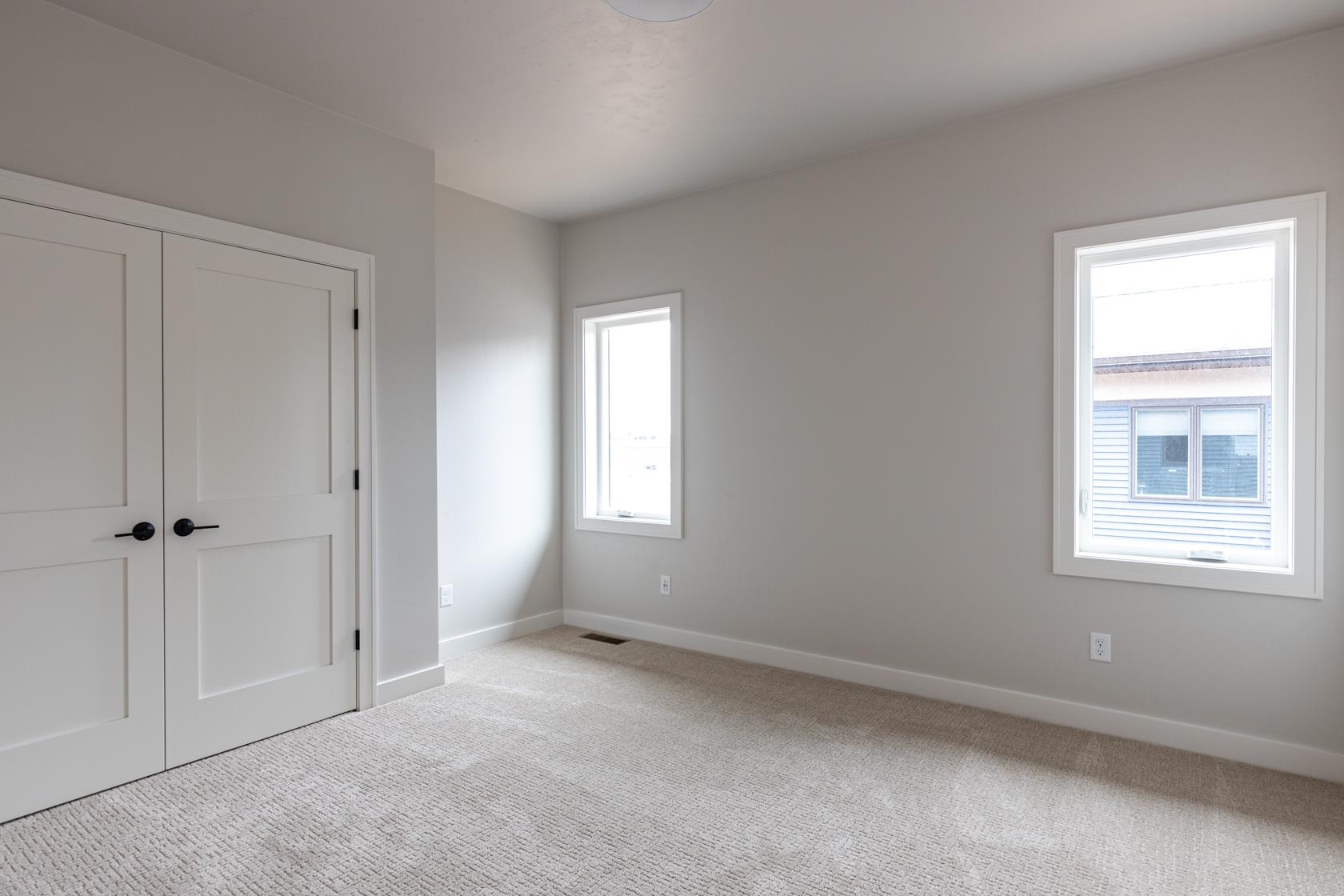 Kimberly, Wisconsin, 54136, United States, 4 Bedrooms Bedrooms, ,3 BathroomsBathrooms,Residential,For Sale,1979357